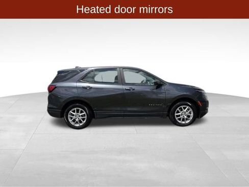 Used 2022 Chevrolet Equinox LS AWD/4WD image 8