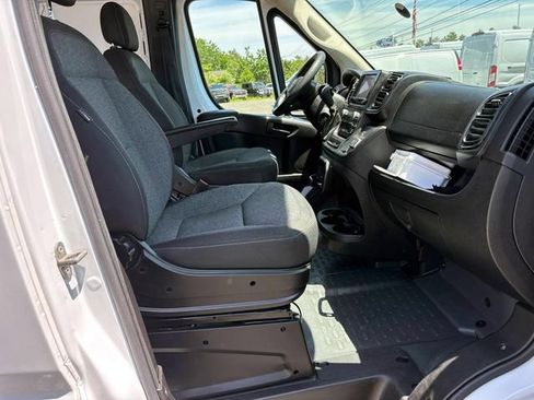 Used 2023 RAM ProMaster 2500 FWD image 13