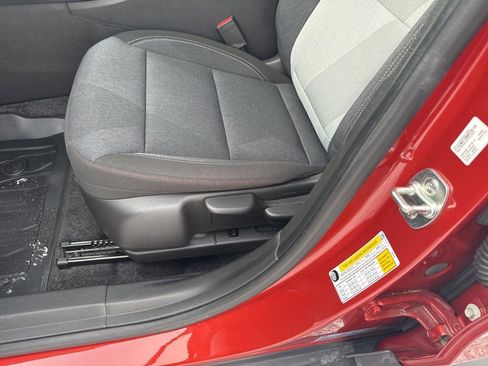 Used 2024 Chevrolet Trax RS image 19