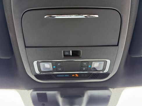 Used 2023 Ford F150 Lightning Lariat image 33