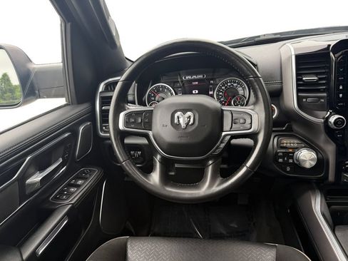 Used 2021 RAM 1500 Laramie AWD/4WD image 12