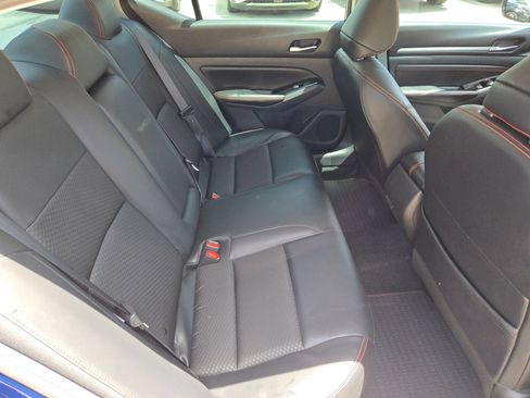 Used 2023 Nissan Altima 2.5 SR FWD image 24