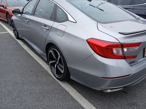 Used 2021 Honda Accord Sport Special Edition image 5