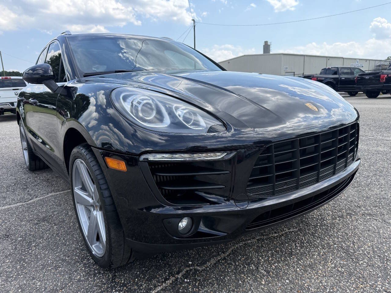Used 2016 Porsche Macan S AWD/4WD image 16