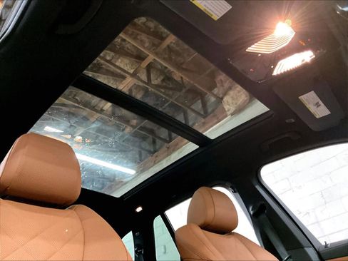 Certified 2024 BMW X5 xDrive40i w/ Premium Package image 23