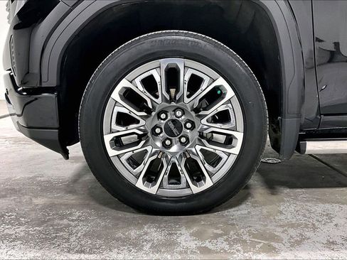Used 2023 GMC Sierra 1500 Denali Ultimate image 11