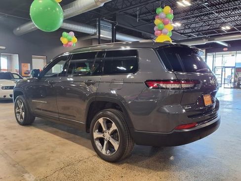 Used 2024 Jeep Grand Cherokee L Limited w/ Luxury Tech Group II AWD/4WD image 10