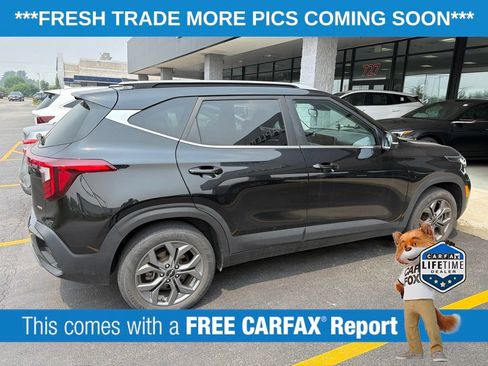 Used 2024 Kia Seltos S AWD/4WD image 4