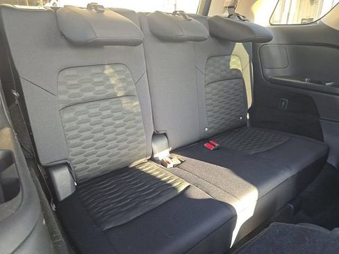 Certified 2025 Nissan Pathfinder SV w/ SV Premium Package FWD image 2