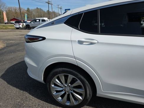 Used 2025 Buick Envista Avenir image 31