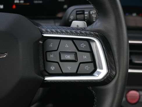 Used 2025 Ford Mustang GT Premium image 35