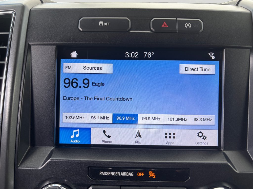 Used 2019 Ford F150 XLT w/ Equipment Group 302A Luxury AWD/4WD image 18