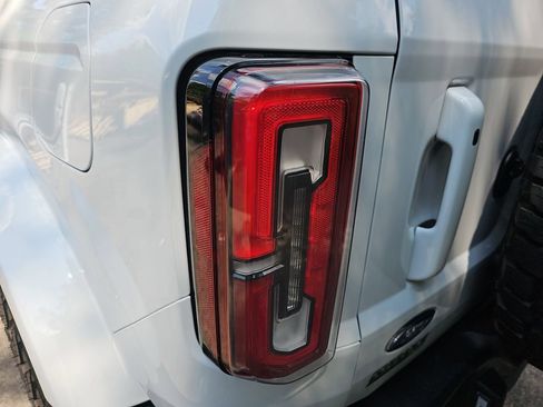 Used 2023 Ford Bronco Outer Banks image 37