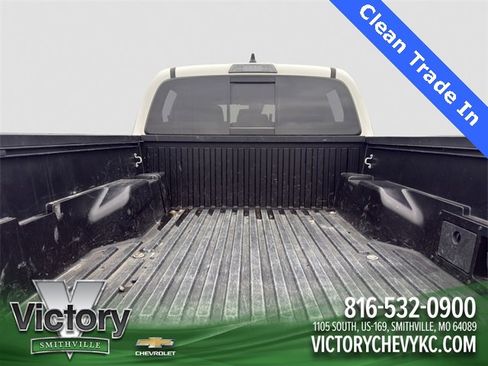 Used 2021 Toyota Tacoma TRD Sport image 30