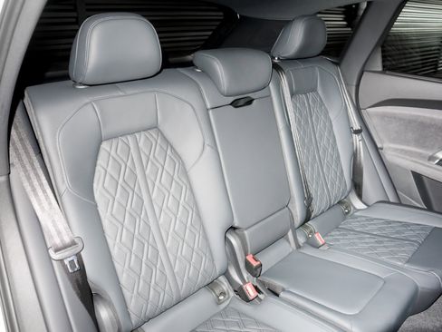 New 2025 Audi SQ5 Premium Plus image 12