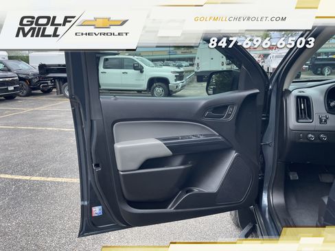 Used 2019 Chevrolet Colorado W/T w/ WT Convenience Package AWD/4WD image 11