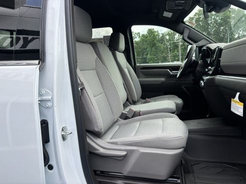 New 2026 GMC Sierra 2500 SLE w/ SLE Value Package; AWD/4WD image 49