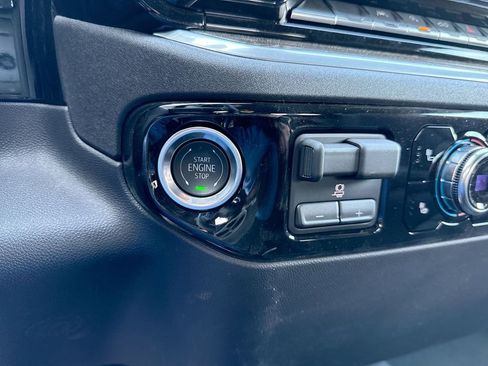 New 2026 GMC Sierra 1500 Elevation image 17