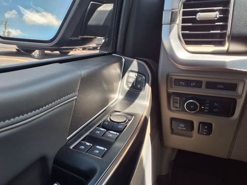 Used 2024 Ford F150 Platinum w/ Equipment Group 703A Plus AWD/4WD image 10