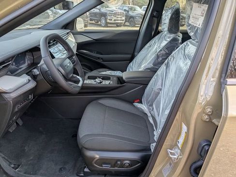 New 2026 Jeep Cherokee Laredo image 9