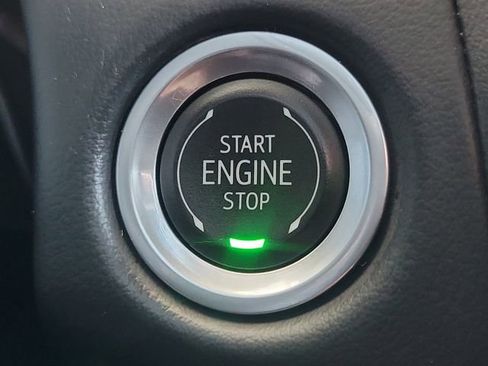Used 2024 Chevrolet Tahoe LT RWD image 12