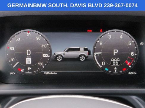Used 2023 Land Rover Defender 110 SE AWD/4WD image 28