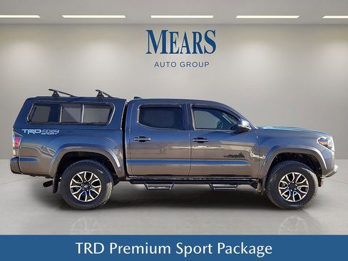 Used 2021 Toyota Tacoma TRD Sport image 7