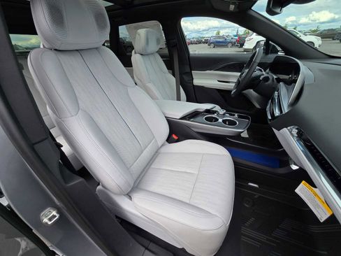 New 2024 Cadillac Lyriq Sport image 14