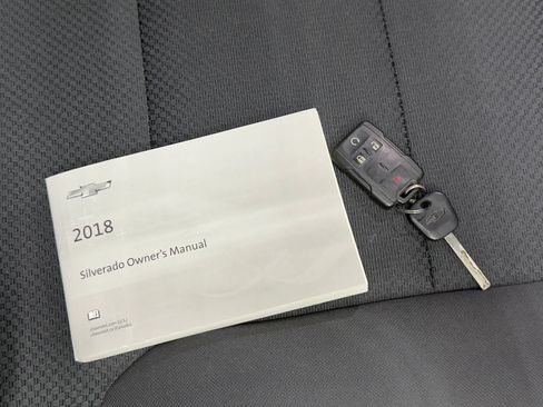 Used 2018 Chevrolet Silverado 1500 LT w/ Texas Edition image 25