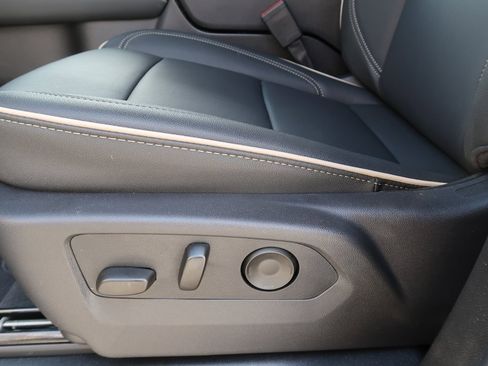 New 2026 GMC Yukon Elevation w/ Elevation Premium Package image 8