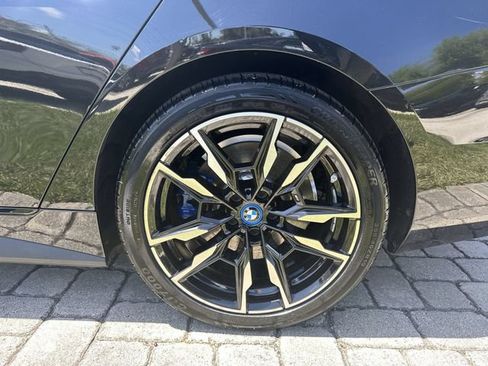 Used 2023 BMW i4 M50 AWD/4WD image 11