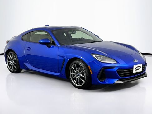 Used 2024 Subaru BRZ Premium image 2