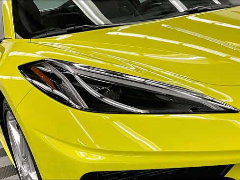 Used 2024 Chevrolet Corvette Stingray Coupe w/ Z51 Performance Package RWD image 34