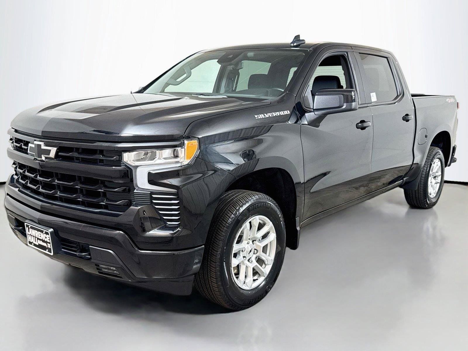 Used 2026 Chevrolet Silverado 1500 RST AWD/4WD image 1