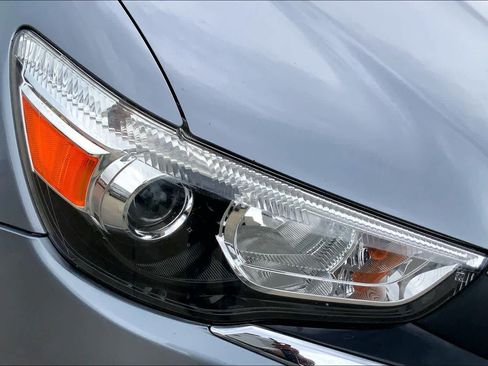 Used 2017 Mitsubishi Outlander Sport SEL FWD image 26
