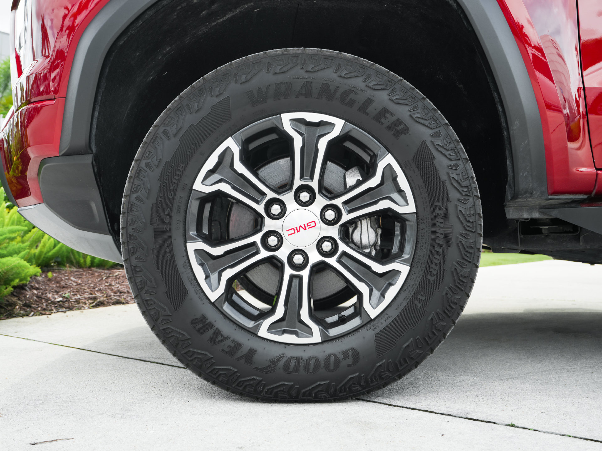 Used 2023 GMC Canyon AT4 w/ Technology Package AWD/4WD image 35