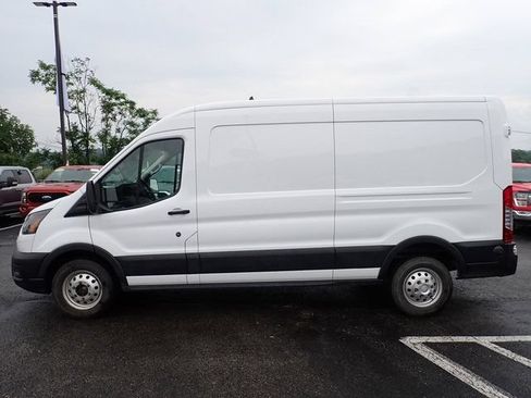 Used 2024 Ford Transit 250 148 Medium Roof Extended AWD w/ Load Area Protection Package image 2
