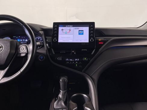 Certified 2022 Toyota Camry XSE FWD image 15