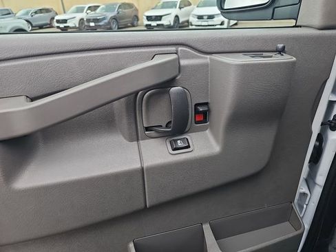 New 2026 GMC Savana 3500 Extended image 20