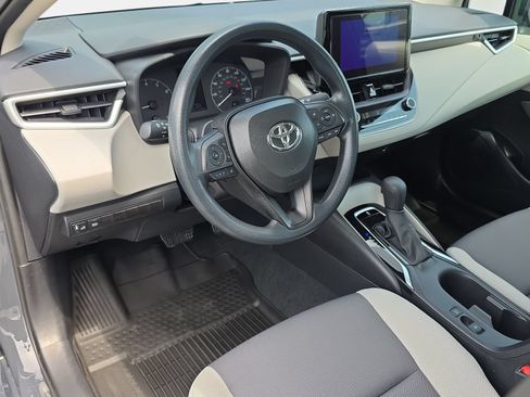 Used 2025 Toyota Corolla LE FWD image 15
