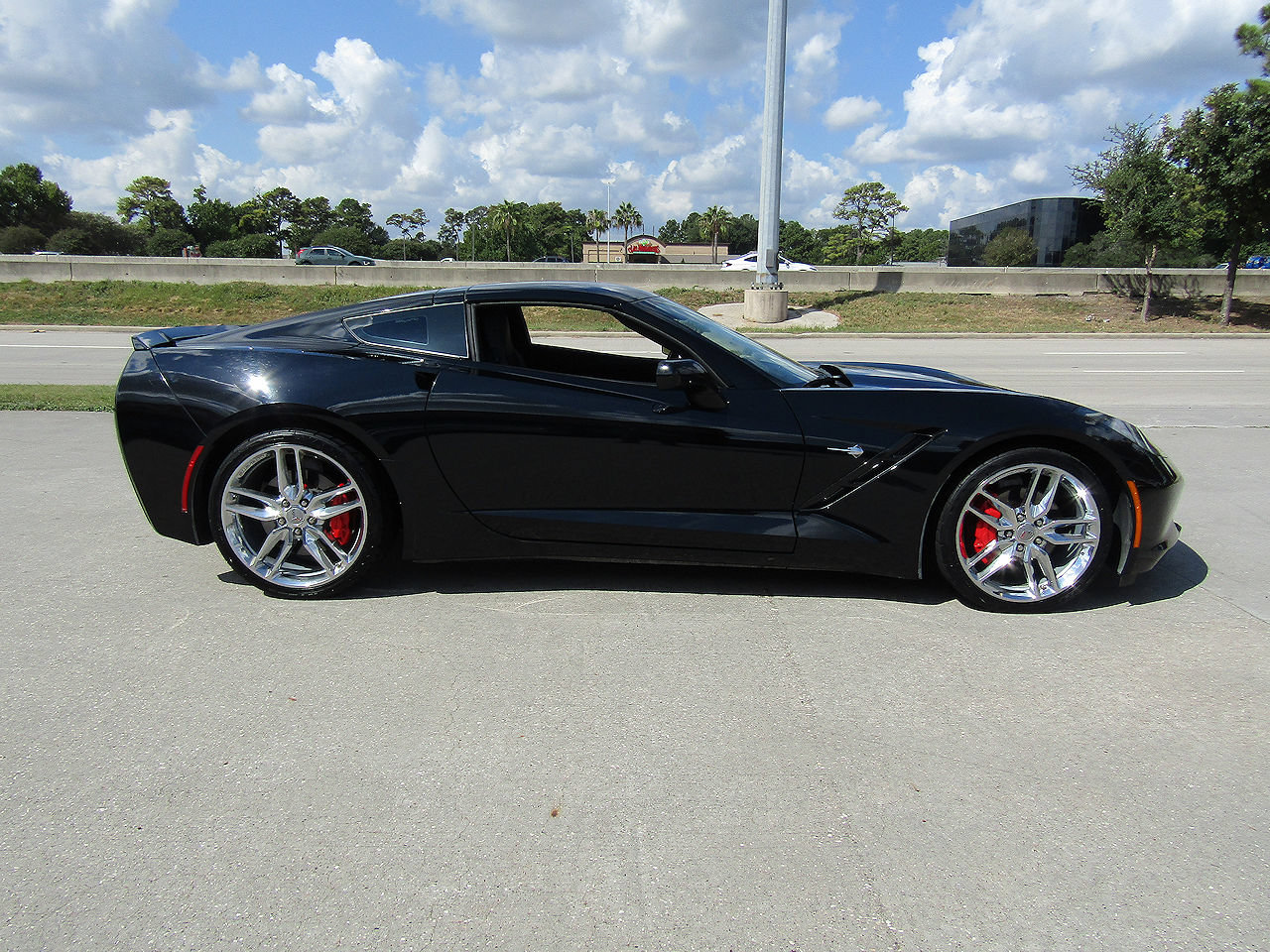 Used 2017 Chevrolet Corvette Stingray Coupe w/ 3LT Preferred Equipment Group RWD image 4