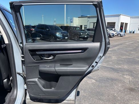 Used 2024 Honda CR-V EX-L image 29