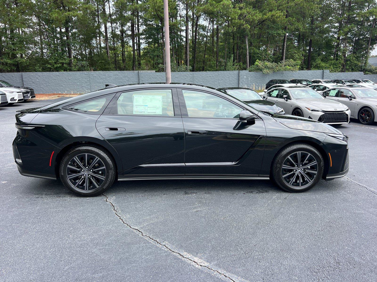 Certified 2026 Lexus ES 350h w/ Cold Area Package FWD image 4