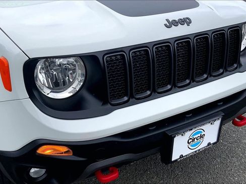 Certified 2021 Jeep Renegade Trailhawk w/ Sun & Sound Group AWD/4WD image 25