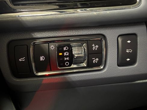Used 2023 Lincoln Navigator Black Label AWD/4WD image 17