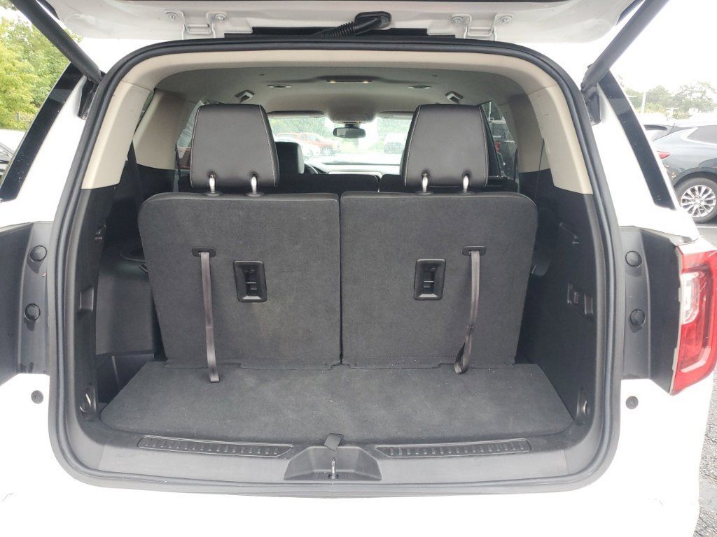 Used 2023 GMC Acadia Denali FWD image 19
