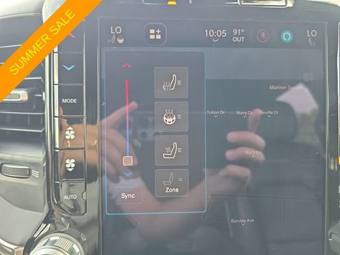 Used 2025 RAM 1500 Laramie AWD/4WD image 19