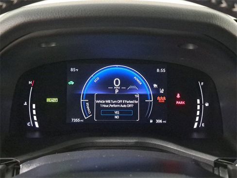 Used 2025 Toyota Camry LE image 27