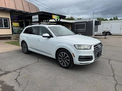 Used 2018 Audi Q7 3.0T Prestige AWD/4WD image 5