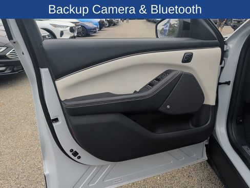 Used 2022 Ford Mustang Mach-E Premium RWD image 15
